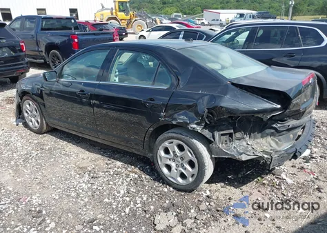 2011 Ford Fusion Se z USA, uszkodzony, nr VIN 3FAHP0HA3BR230037